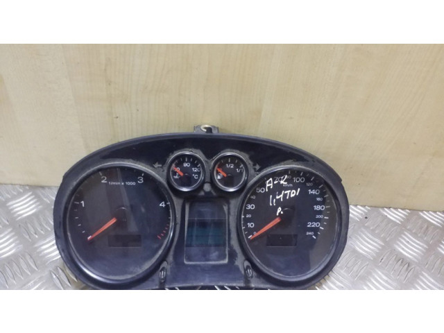 Панель приборов 8Z0920900, 110080020001   Audi A2       