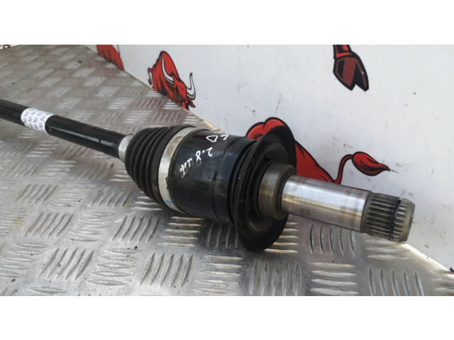 Задняя полуось