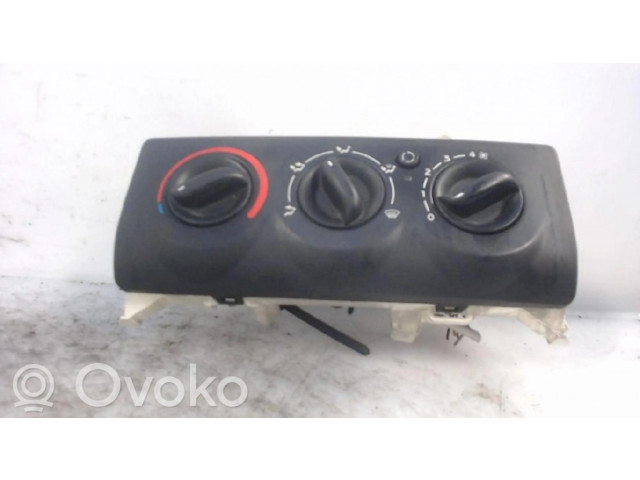 Блок управления климат-контролем 7701051263 Renault Clio II