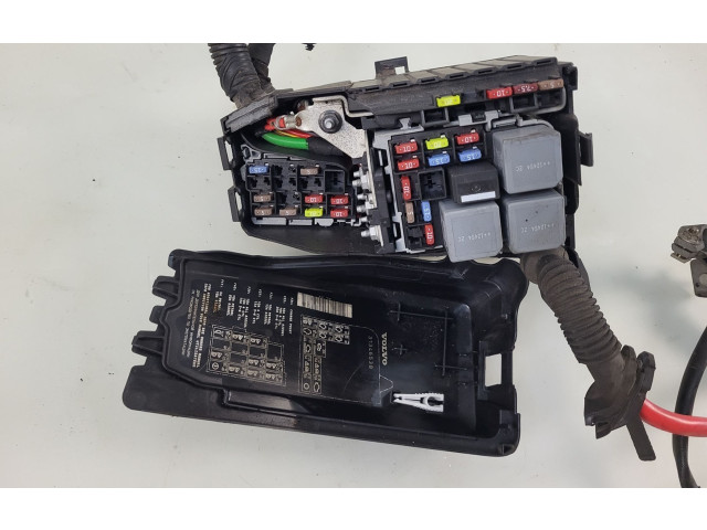 Блок предохранителей 6G9T-14A067-CA Volvo S60