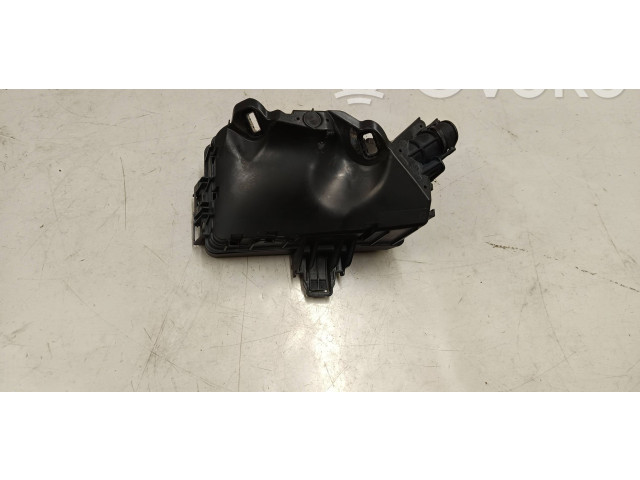 Блок предохранителей 5wa907361a Skoda Octavia Mk4