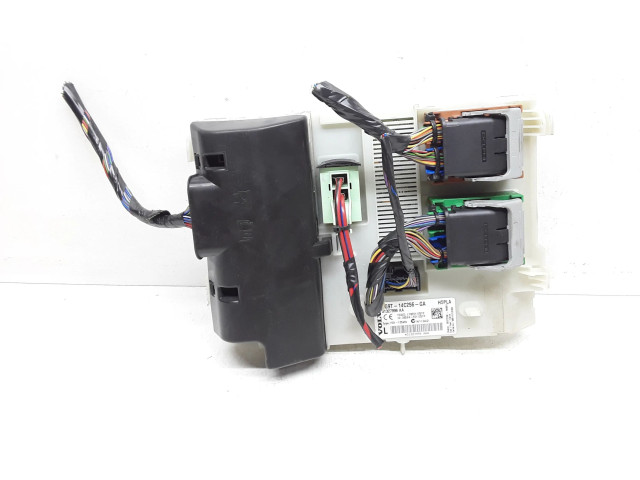 Блок предохранителей 31327996, BG9T14C256GA Volvo S60