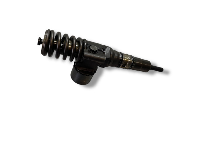 Форсунка 0414720404, 03g130073g    Volkswagen Jetta V  BKC 