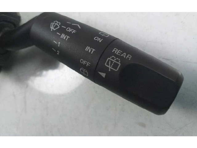 Ручка стеклоочистителей 17D682 Mazda 3 I