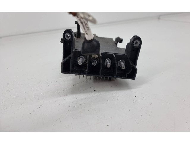 Модуль управления аккумулятором 31652295    Volvo S90, V90   