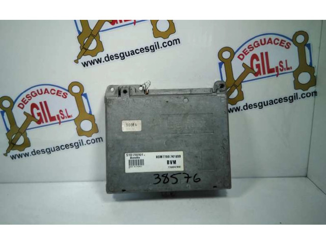 Блок управления двигателя 7700747901, 38576 Renault 21