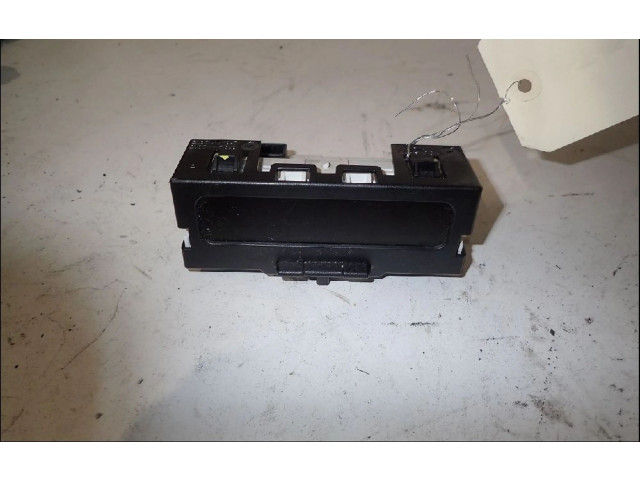 Дисплей Renault Clio II