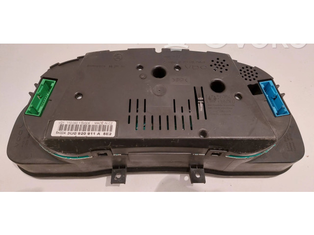 Панель приборов 81071428, 3U0920911A Skoda Superb B5 (3U)