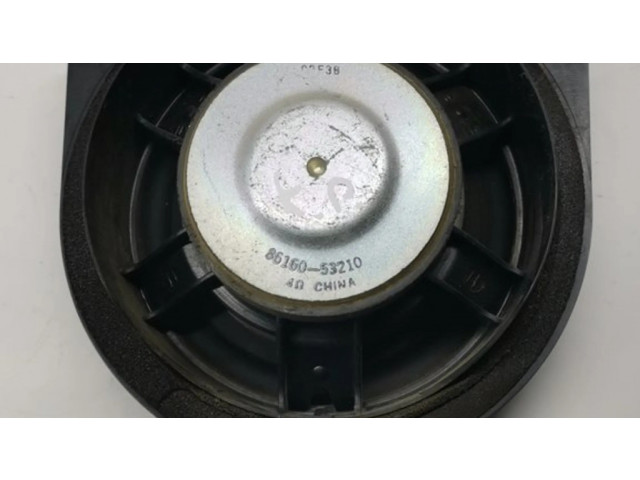 Громкоговоритель (громкоговорители) в передних дверях