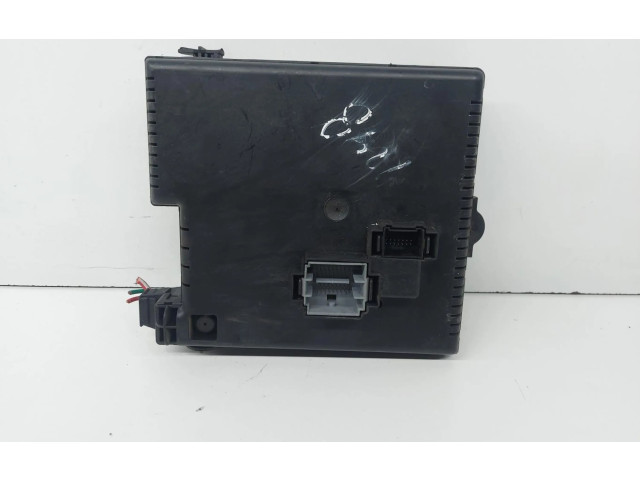 Блок предохранителей 12217799 Volvo XC90