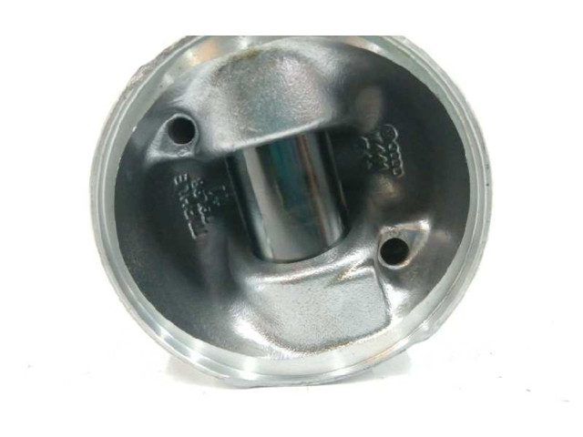 Поршень CAYB 03F107065F Volkswagen Golf SportWagen