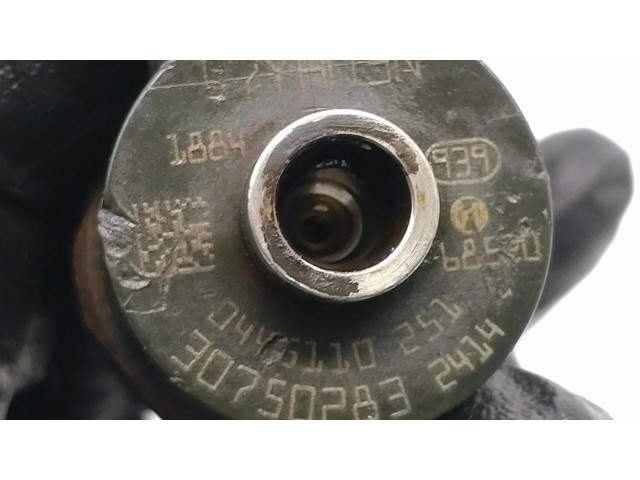 Vstřikovač 0445110251, 30750283 Volvo S60 pro naftový motor 2.4 D5244T4