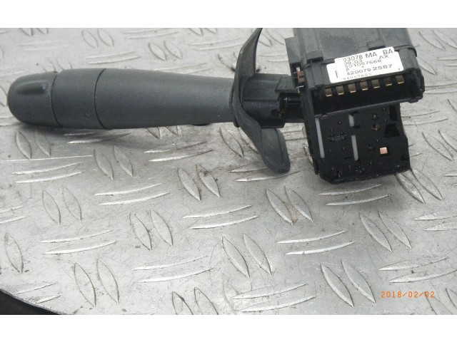 Переключатель дворников 8200792587 Dacia Logan I