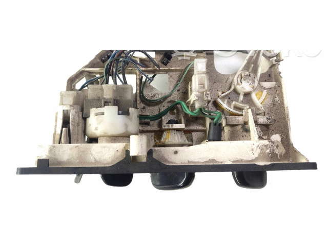 Блок управления климат-контролем    Mitsubishi Pajero