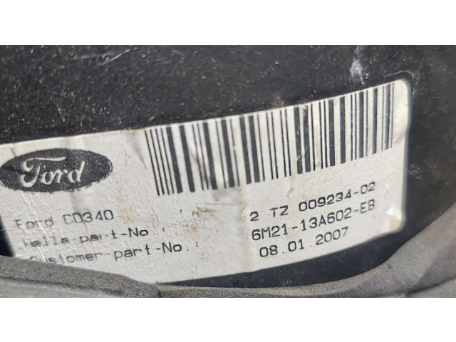 Задний фонарь правый сзади 6M2113A602EB    Ford Galaxy   2006-2015 года