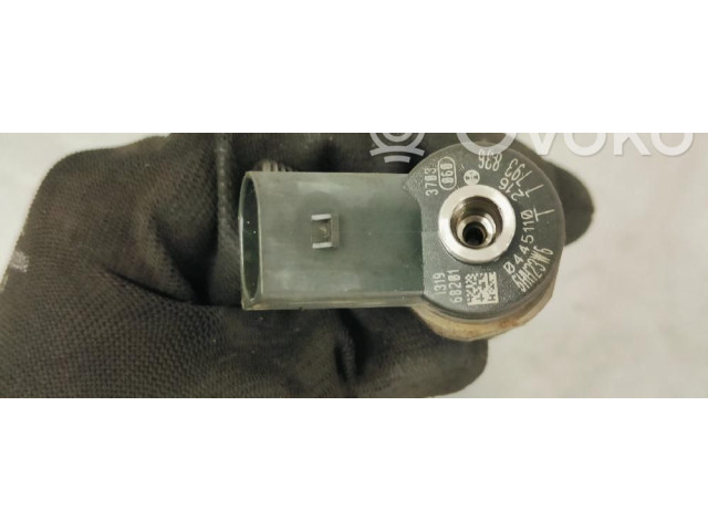 Vstřikovač 0445110216 BMW 3 E90 E91 204D4