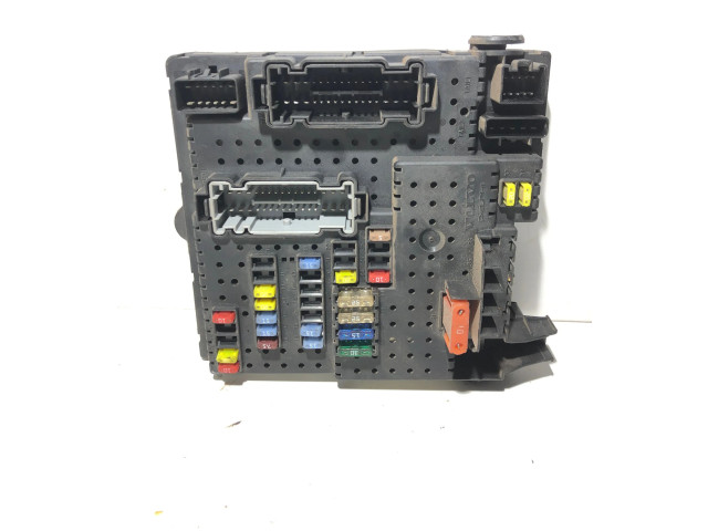 Pojistková skříňka 30786646, 00006854607 Volvo XC90 2007