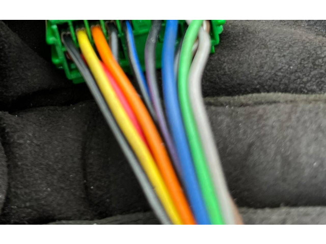 Зеркало электрическое Volvo S60 2011 - 2013 года