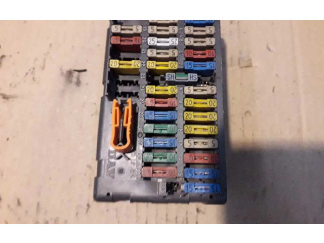   Pojistková skříňka 9568205480, 9568205480   Citroen Berlingo 1999