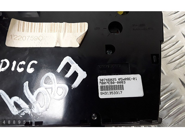 Блок управления климат-контролем 30746025   Volvo XC90