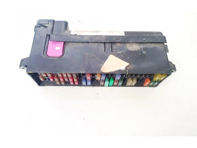 Блок предохранителей  1t1970015, tab016460   Volkswagen Touran I    