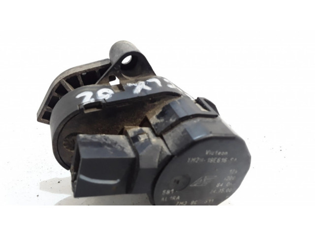 Другая деталь салона