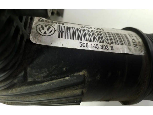 Интеркулер 5C0145803B Volkswagen Jetta VI