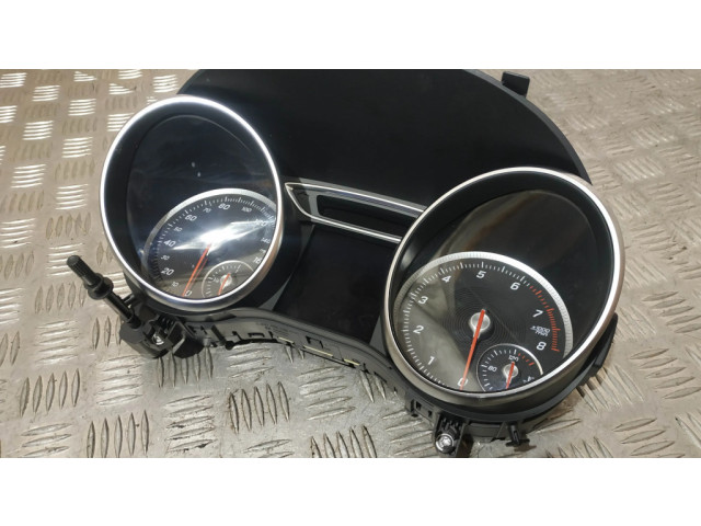 Přístrojová deska Mercedes-Benz GLA W156 2019 A1569001404, 0263698357