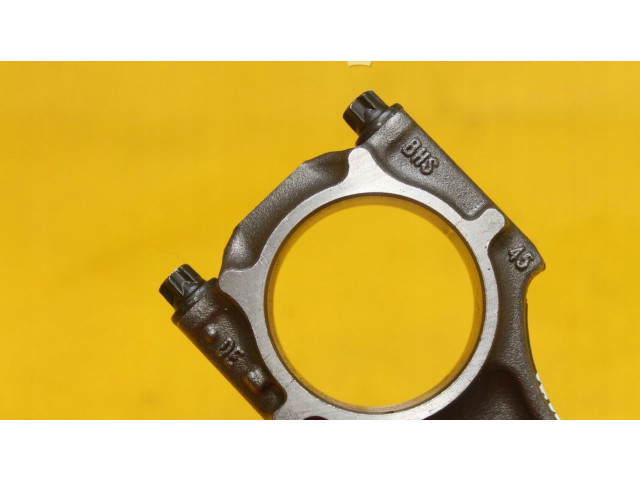 Поршень с шатуном Volkswagen Golf VI