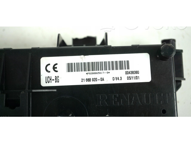 Блок комфорта P8200065817B   Renault Clio II   