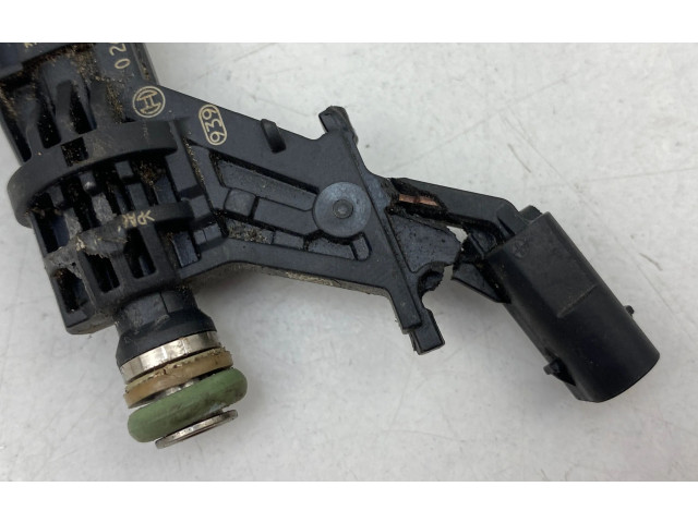 Форсунка 06M906036K, 06M906A01 Audi Q5 SQ5 CWG