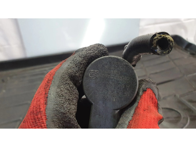 Vstřikovací lišta A6400702395, 0816400246 Mercedes-Benz B W245 pro naftový motor 2.0