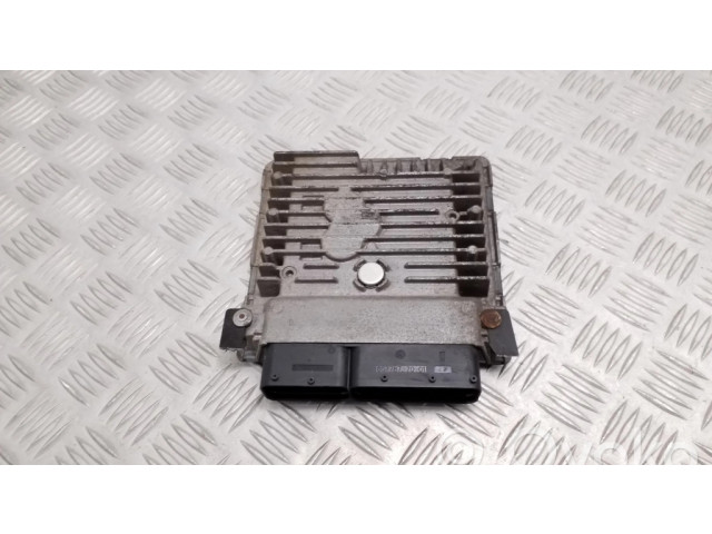 Řídící jednotka 03L906023LN, 03L906023LK   Skoda Rapid (NH) 2012