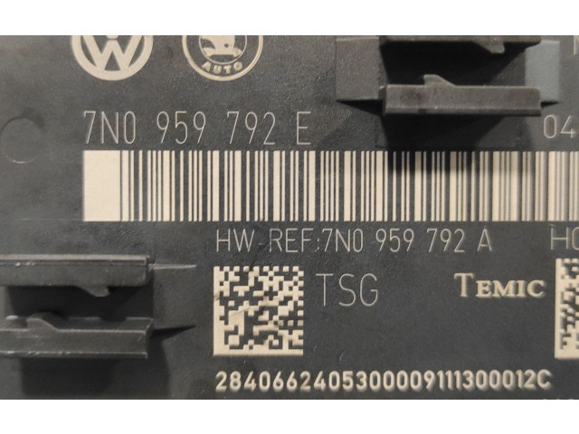 Блок комфорта 7N0959792E, 7N0959792A Skoda Yeti (5L)