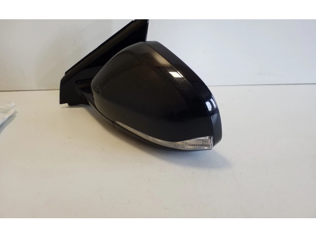 Зеркало электрическое        Volvo V40 Cross country  2013 -  года   
