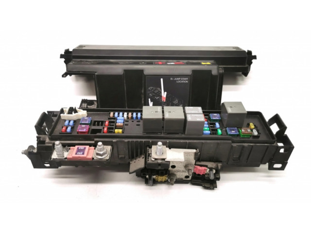 Pojistková skříňka 1034405-00-E Tela Model S 2016