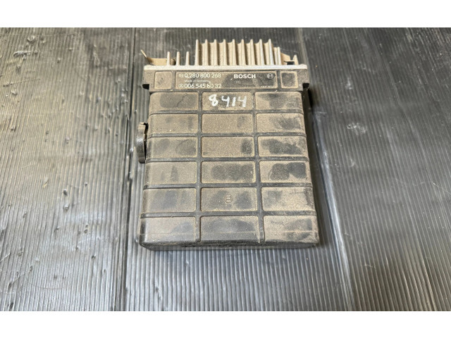 Блок управления двигателя 0065458032, 0280800268   Mercedes-Benz 190 W201