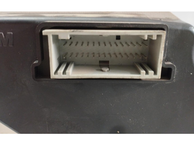 Панель приборов 216512032 Renault Clio II