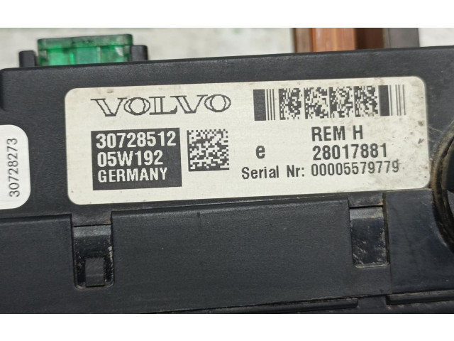Блок предохранителей 28017881 Volvo XC90