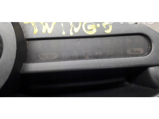 Панель приборов 8200725326   Renault Twingo II       