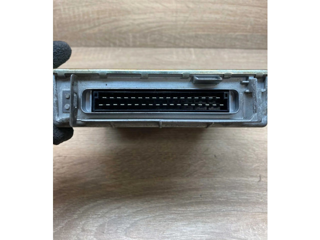 Vstřikovací lišta 9610191080, 16078014 Peugeot 106