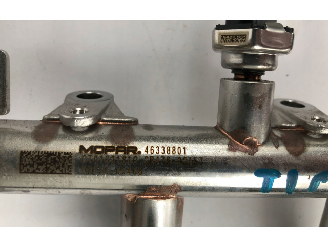 Топливная рампа 46338077 Jeep Renegade