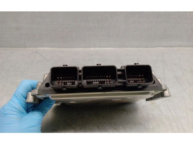 Řídící jednotka 6M6112A650BB, 0281012530-BOSCH Mazda 3 I 2008