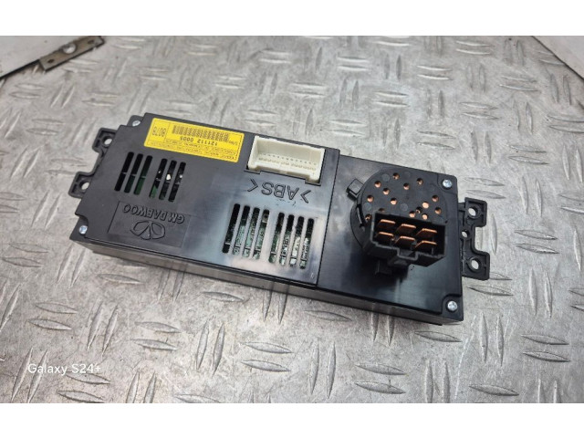 Блок управления климат-контролем 20888078 Opel Antara