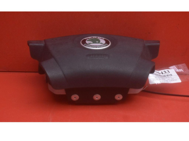 Подушка безопасности водителя 122421200, 122421200 Skoda Fabia Mk1 (6Y)