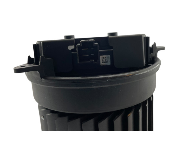 Вентилятор печки 4H2820021B Audi A7 S7 4G