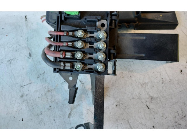 Блок предохранителей 1J0937550 Audi A3 S3 8L