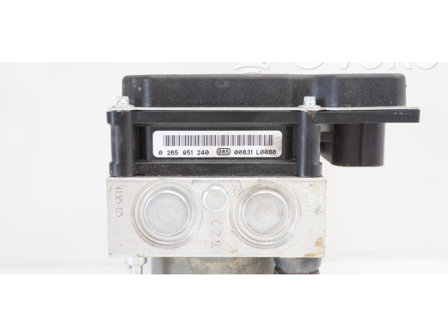 Jednotka ABS 589201P2A0 KIA Venga 2011