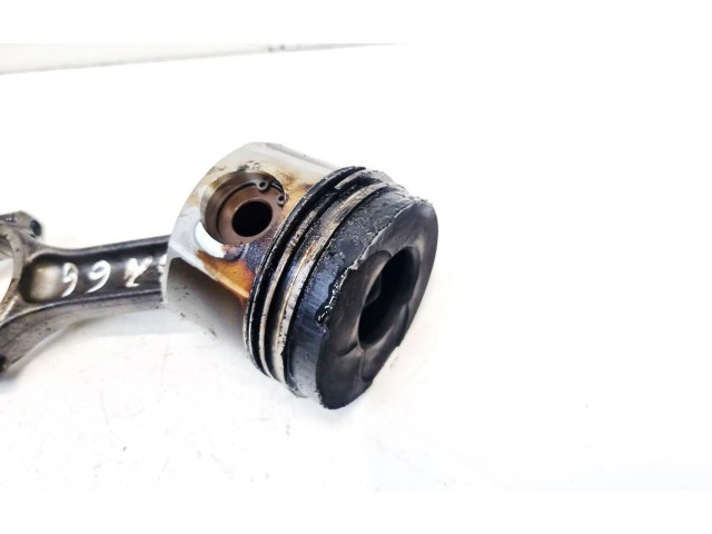 Турбина Поршень с шатуном Volvo S40, V40