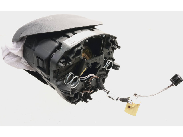 Подушка безопасности водителя 6v0880201t   Skoda Octavia Mk3 (5E)